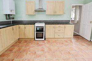 SARAN COURT- click for photo gallery